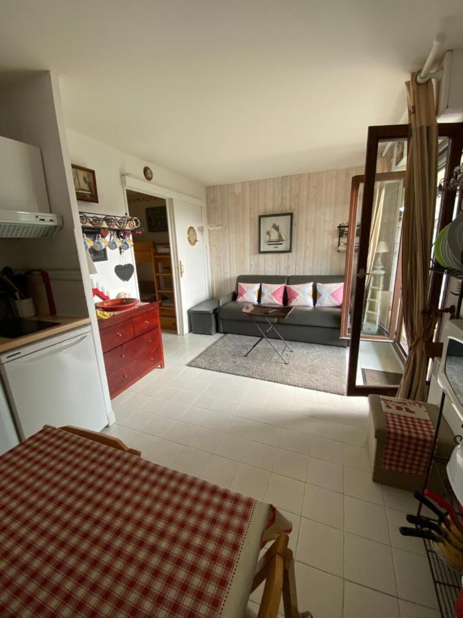 Studio En Rez De Jardin -"Le Petit Nid" A Trouville Bagian luar foto